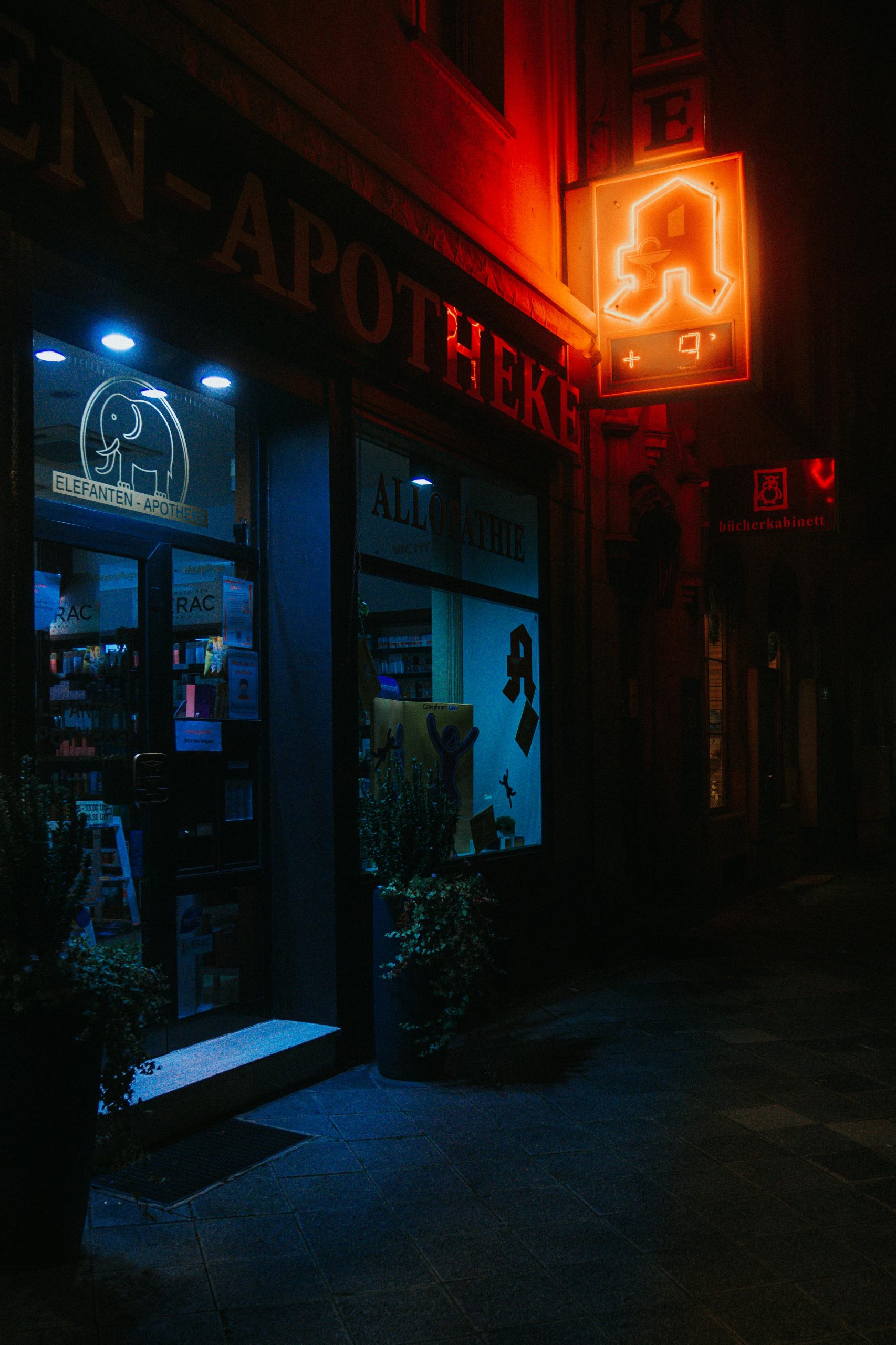 Comment trouver une pharmacie ouverte tard à Paris