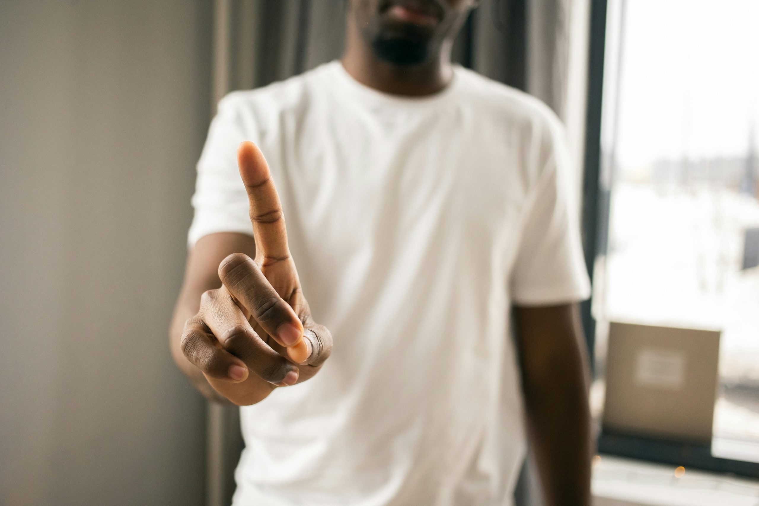 Pourquoi il nie l'infidélité malgré les preuves